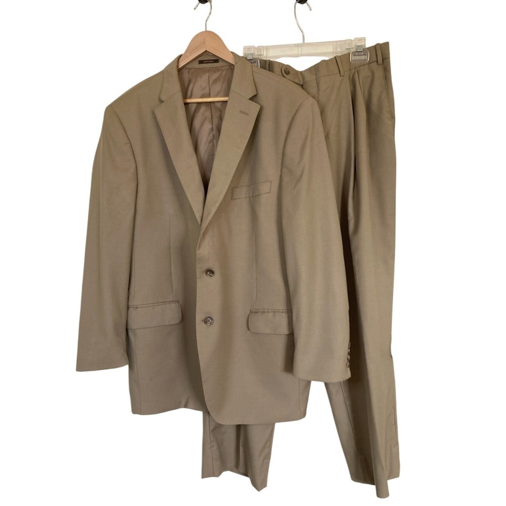 Peter Millar Tan Two-Piece Suit Blazer Trouser Set Size 46T 40x31 Wool‎ Classic